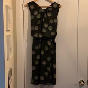Tristan size 10 sleeveless dress